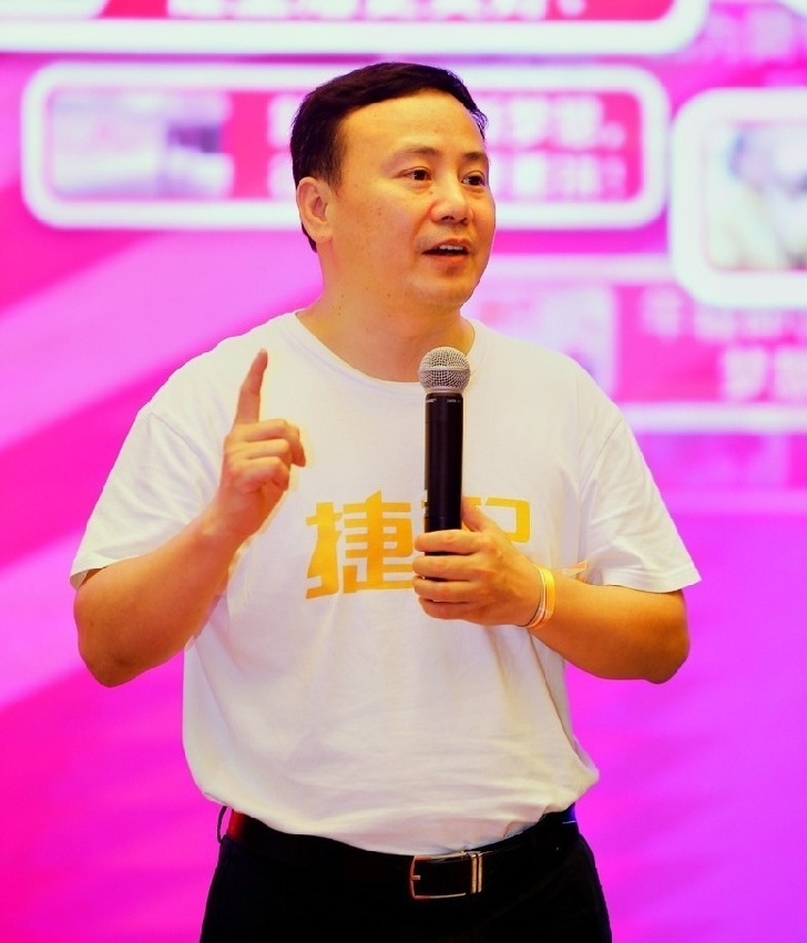 周總.JPG