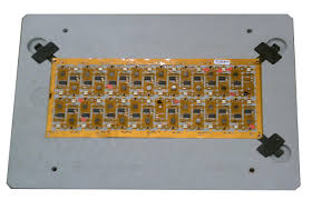 用于 SMT 組裝的定制夾具中的柔性 PCB