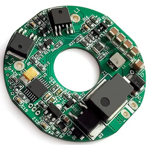 用于緊湊型電子設(shè)備的 PCB 上的通孔扼流圈與 SMT 扼流圈的比較。